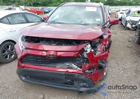 2021 Toyota Rav4 Xle из США, поврежденный, VIN 2T3P1RFV6MW192500